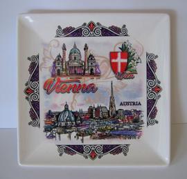 Plate Vienna angular